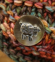 BROCHE AIMANT MOUTON (6) (Medium)